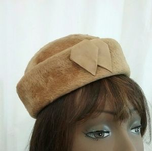 Vtg Brushed Wool Fur Pillbox Hat Light Brown